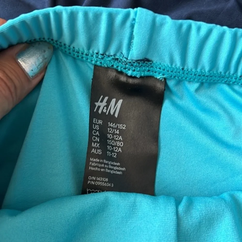 2 x H&M unlined swim short US 12 14 blue